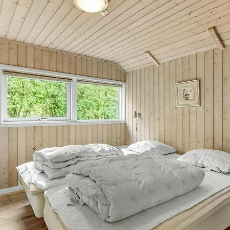 Stunning In Toftlund With Ethernet Internet * Vestergard