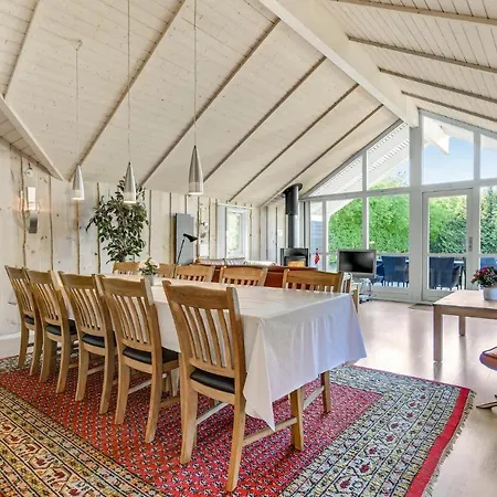Semesterbostad Fantastiskt Hem I Toftlund Med Bastu