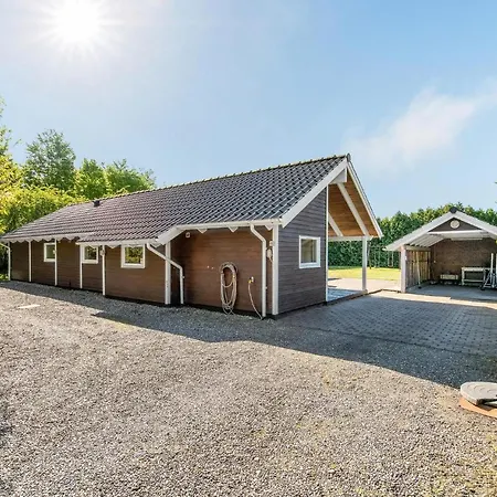Feriehus Fantastisk Hjem I Toftlund Med Sauna